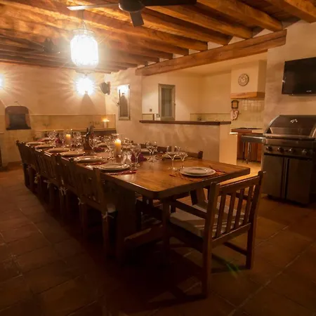 Βίλα Beautiful 5 Star With Private Pool, Ibiza 1019 *