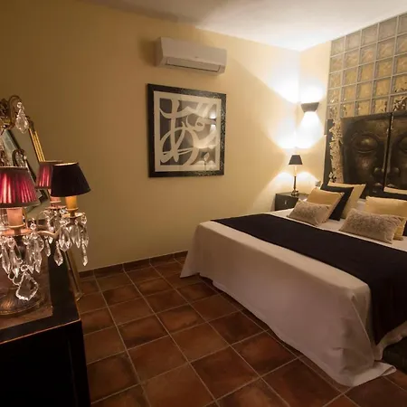 Beautiful 5 Star With Private Pool, Ibiza 1019 *